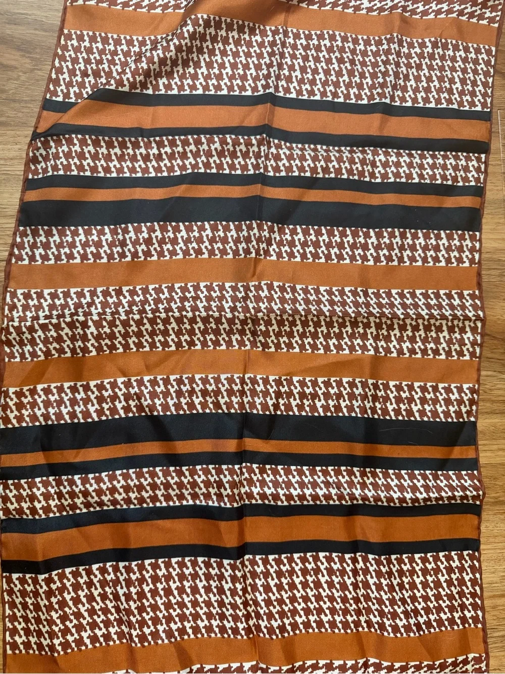 Vintage Echo 100% Silk Houndstooth Striped Long Scarf Brown Black